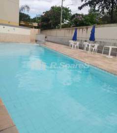 Apartamento com dois quartos na Avenida Albérico Diniz- Jardim Sulacap - VVAP21780