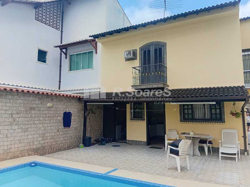 Conheça Fundos 01. do imóvel - Casa Duplex em Condomínio Arborizado, Conforto, Lazer e Segurança - Vila Valqueire. - VVCN30282 - 4 Fundos 01. - 4