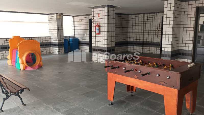 7ba83bc5-2124-41d1-9c7b-2daf95 - 27