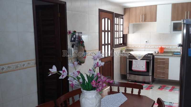 d5ff1bd4-d2c2-47dd-b28f-111715 - 28