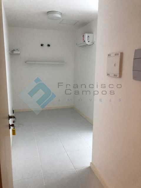 Conheça Entrada Sala Recepção Ar Spr do imóvel - Barra da Tijuca, sala Comercial junto ao condomínio Ilha Pura - MESL00015 - 2 Entrada Sala Recepção Ar Spr - 2