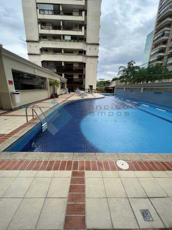 Conheça IMG-2268 do imóvel - Barra da Tijuca,Península, varanda,3 quartos (1 suíte) reformado - MEAP30123 - 1 IMG-2268 - 1