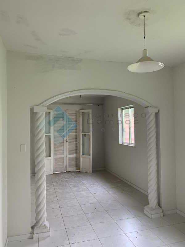 Conheça IMG-0180 do imóvel - Eng Dentro ,3 casas idendepentes, excelente investimento - MECA50003 - 13 IMG-0180 - 13