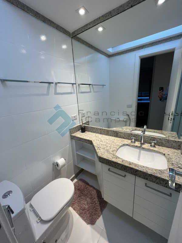 Conheça b 5 do imóvel - Península , Barra da Tijuca, cobertura mobiliada, 4suítes, 3 vagas - MECO40009 - 10 b 5 - 10