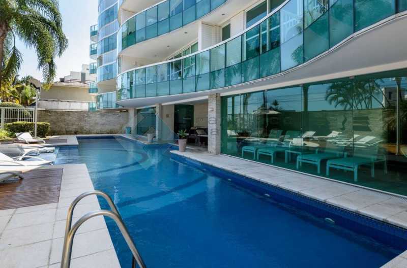 PHOTO-2025-10-27-18-53-44 5 - 18