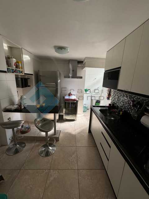 Conheça cozinha do imóvel - Méier, apartamento 2 quartos reformado,vaga, ac financiamento - MEAP20201 - 2 cozinha - 2