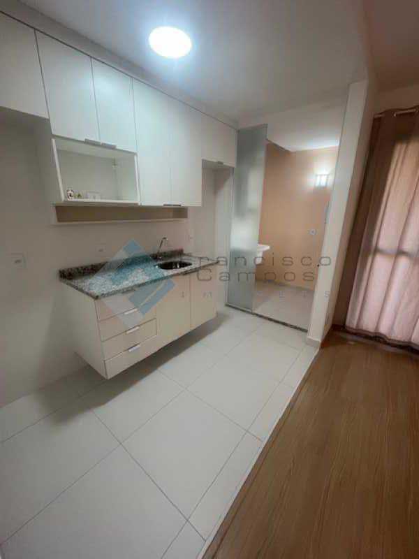 Conheça IMG_6659 do imóvel - Meier, apartamento 1ª locacação ,varandinha,sala, 2quartos(suíte),cozinha com armários,vaga - MEAP20213 - 9 IMG_6659 - 9