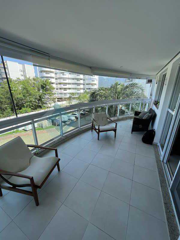 Conheça b 1 do imóvel - RECREIO, MAXIMO, MOBILIADO, VARANDÃO,3 QUARTOS,2 VAGAS - MEAP30125 - 1 b 1 - 1