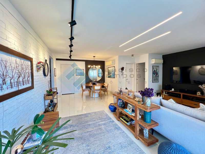 PHOTO-2025-10-31-14-35-45 1 - 5