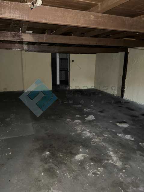 PHOTO-2025-12-12-10-13-21 6 - 7