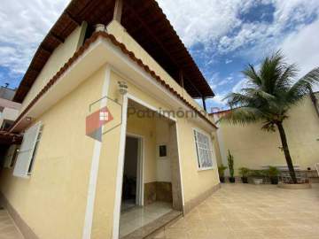 Imperdível - Casa duplex 4 quartos bairro Irajá - PACA40250