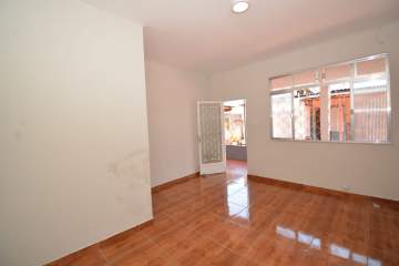 Imperdível - Boa casa em Marechal Hermes, junto da estação de trem - PACA20719