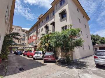 Ótima localização - Apto, Madureira, prédio com elevador, 2 quartos, 2 banheiros e financiando - PAAP25572