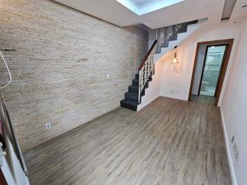 Imperdível - Casa duplex 2 quartos, suíte e vaga - PACN20190