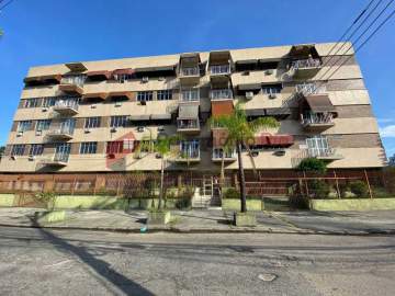 Ótimo apartamento 2 quartos com varanda, dependência completa e vaga na Vila da Penha - PAAP25969