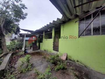 Ótima localização - Boa casa, com excelente terreno de 320m² em Vista Alegre. - PACA10111