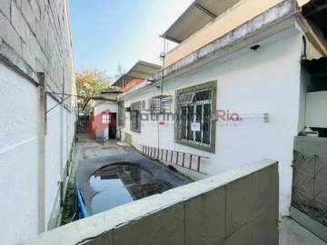 Ótima localização - Casa Penha 2 quartos pequeno quintal Prox. Lobo Jr - PACA20806