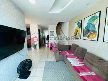 Imperdível - Casa duplex com 3 quartos e piscina - Vaz Lobo - PACA30792