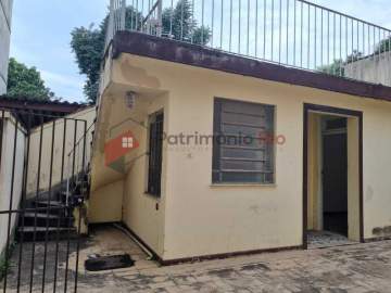 OPORTUNIDADE: Casa linear, 1 quarto com quintal de 230m² - Penha - PACA10116
