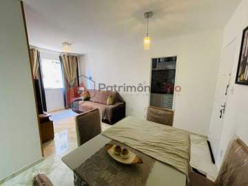 Imperdível - Ótimo Apartamento reformado 2quartos, Condomínio Tomas Coelho, garagem, elevador - PAAP26285