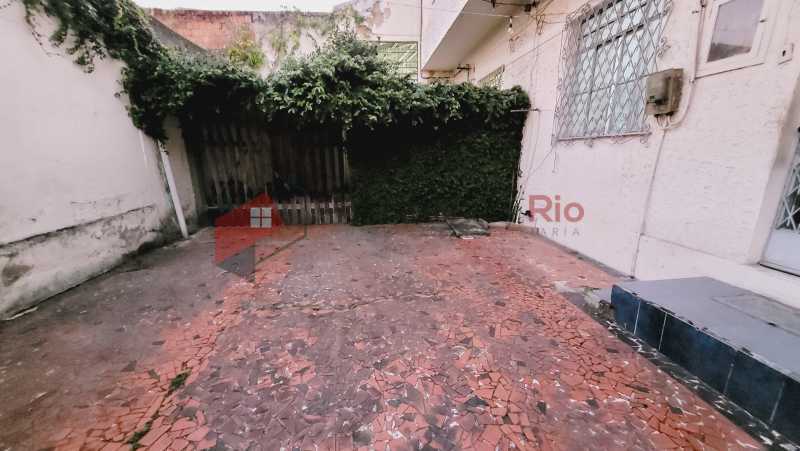 02 - 2