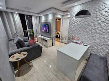 Apartamento, varanda, dois quartos, vaga e Infrastrutura - PAAP26493