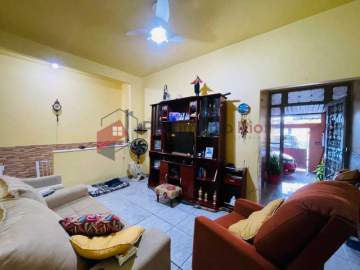 Aceita Financiamento - Casa com dois quartos frente de rua e garagem Cordovil - PACA20855
