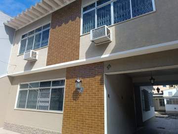 Casa / Ramos / três quartos / suíte / quintal / terraço - PACA30842