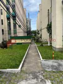 Brás de Pina / dois quartos / vazio / armários - PAAP26545