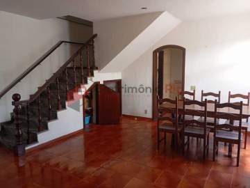 Higienópolis / casa rua / quatro quartos / suíte / frente - PACA40343