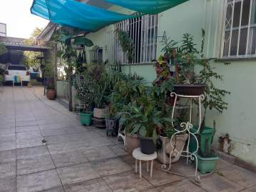 Maravilhosa casa linear, 400m² de terreno, 3 quartos (um suíte) Vigário Geral 2 vagas, garagem - Vigário Geral - PACA30855