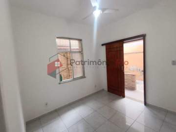 Jardim América / Quintal / 2 quartos / Garagem / sem condomínio - PAAP26617