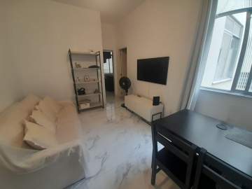 Sala quarto todo reformado ao lado do Shopping Carioca - PAAP10737