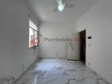 Sala quarto todo reformado ao lado do Shopping Carioca - PAAP10737