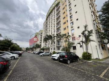 Apartamento 2 quartos, varanda e 1 vaga - PAAP26684