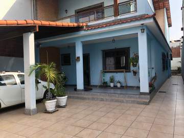 Excelente casa duplex em Irajá - com piscina - PACA40349