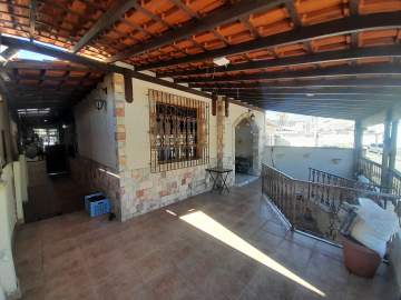 Excelente casa na Vila Kosmos com 2 quartos, vaga de garagem, piscina e churrasqueira - PACA20887