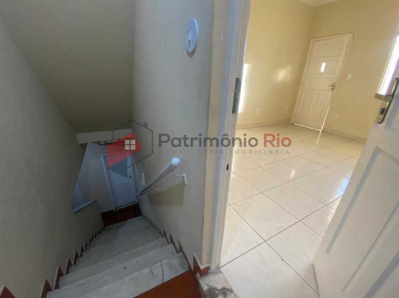 escada + entrada sala - 25