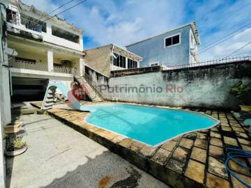 Atenção Investidores - Casa duplex, 4 quartos - Rocha Miranda com piscina+ 2 apartamentos - PACA40353