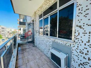 Aceita Financiamento - Apartamento 2 quartos, varanda, 2 vagas de garagem - Vila da Penha - PAAP26748
