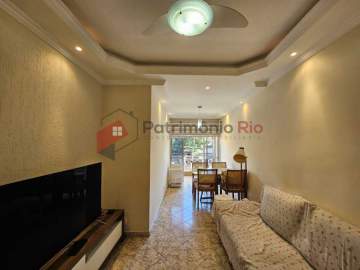 Imperdível - Ótimo apartamento - 2 quartos - varanda - vaga de garagem - PAAP26777