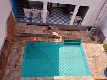 Espetacular - Casa à venda 509m², 4 quartos, 3 suítes, 4 vagas de garagem, piscina, salão de jogos - na Vila da Penha - PACA40356