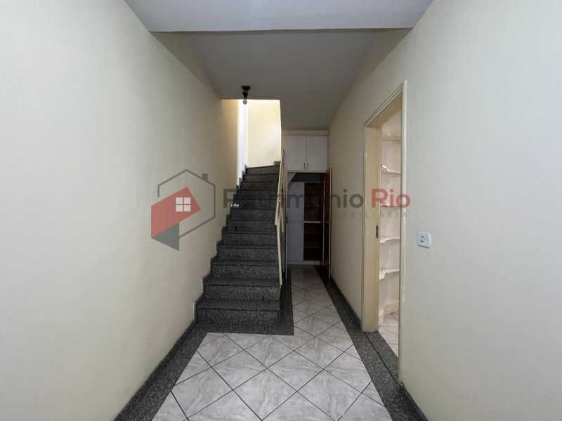 3413c5ee-8415-4508-8d4c-a4ea97 - 12