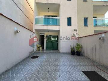 Casa 2 quartos, 1 suíte, terraço, 2 vagas - Vista Alegre - PACA20892