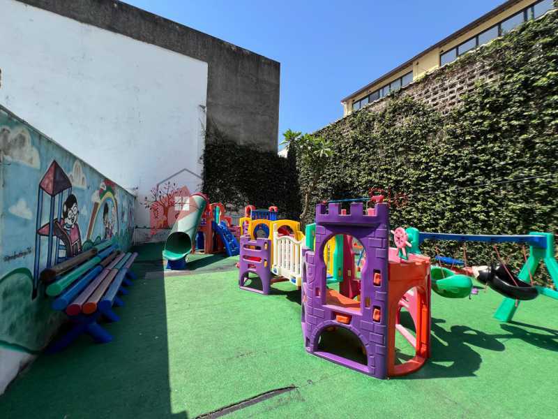 f819c443-2d45-4aea-984f-52c085 - 23