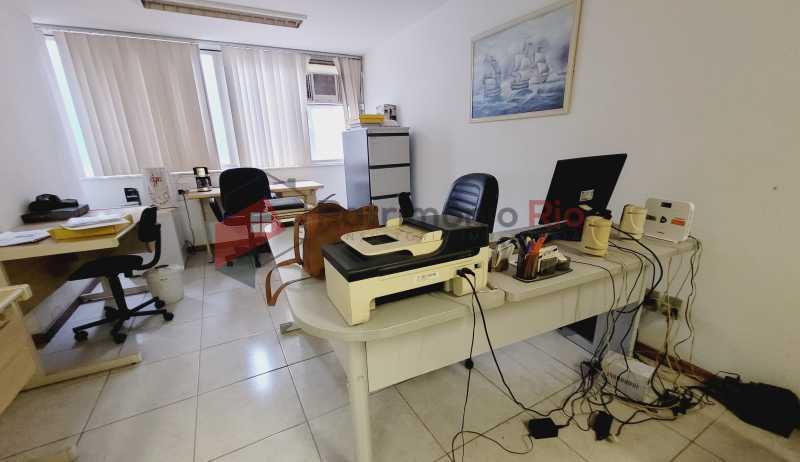 Conheça 20250825_141159 do imóvel - Centro - Av. Rio Branco - sala comercial Vazia - prédio com elevadores! - PASL00143 - 27 20250825_141159 - 27