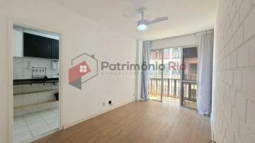 Aceita Financiamento - Apartamento 2 quartos, elevador, portaria e piscina - Penha - PAAP26836