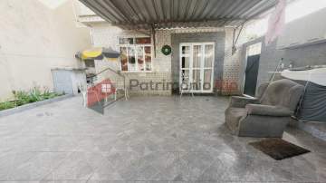 Ótima localização - Vila da Penha - casa 2 quartos com quintal com garagens coberta - coladinho Largo do Bicão - PACA20907