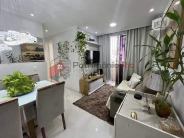 Entrar e Morar - Apartamento 2 quartos com varanda, todo reformado. - PAAP26886