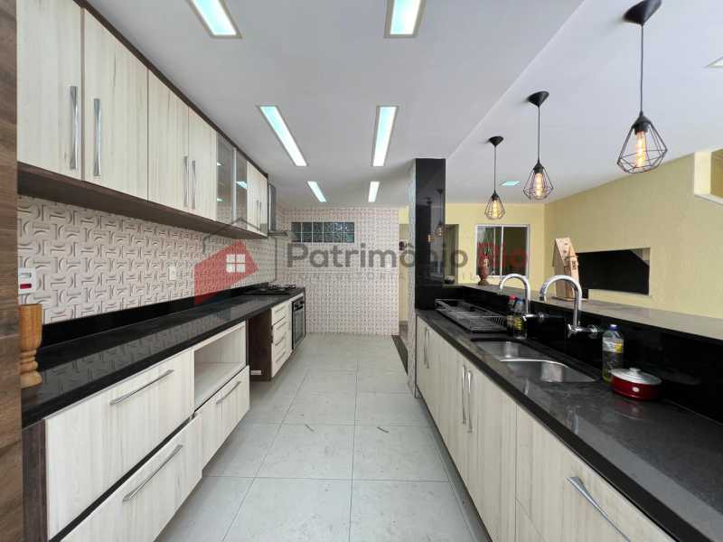 Conheça e579ba08-ba70-4db3-ac7f-a67f2e do imóvel - Vila da Penha Cetel 4 quartos 01 suíte 01 escritório piscina churrasqueira - Aceitando Financiamento! - PACA40367 - 26 e579ba08-ba70-4db3-ac7f-a67f2e - 26